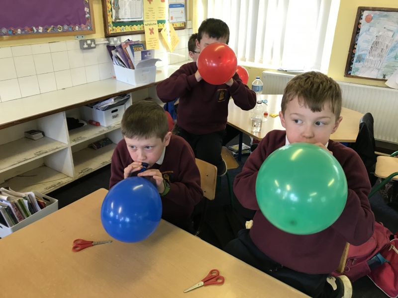Making hovercrafts in fourth class