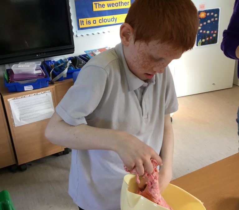 Sensory time – Homemade Play-doh