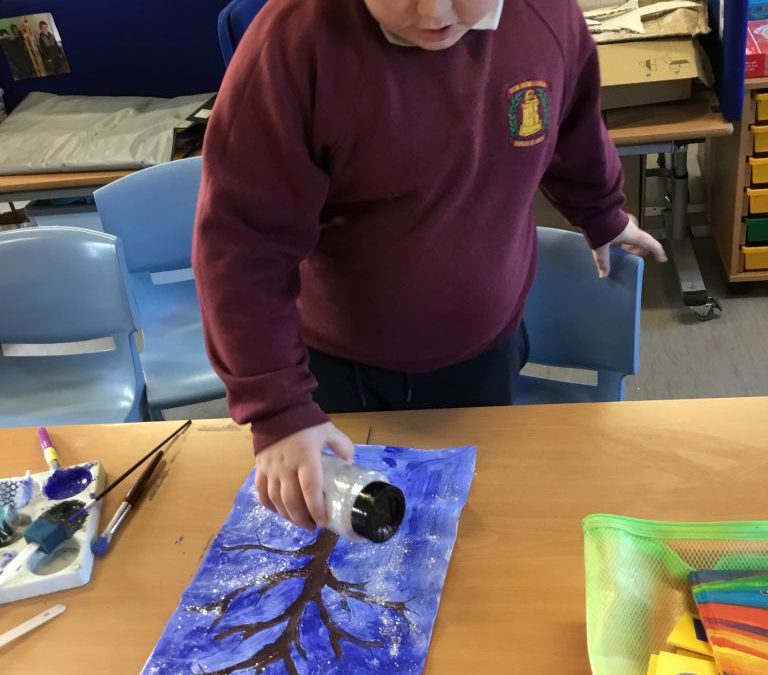 Time for Art – Winter trees with frosty branches!